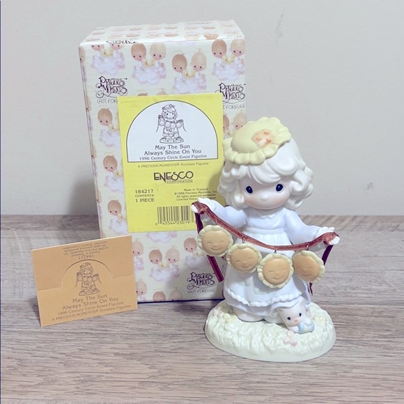 May The Sun Always Shine On You- Figurine